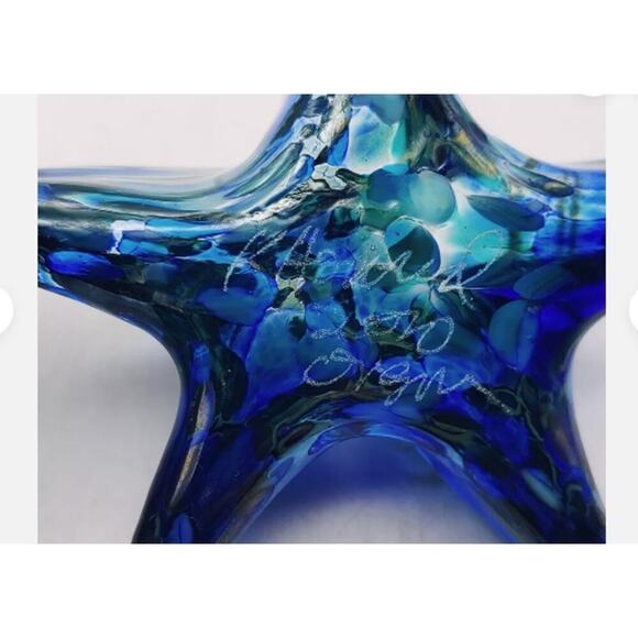K. Howard Hand Blown Blue Art Glass Starfish 2010 Oregon Signed Art - Picture 4 of 10